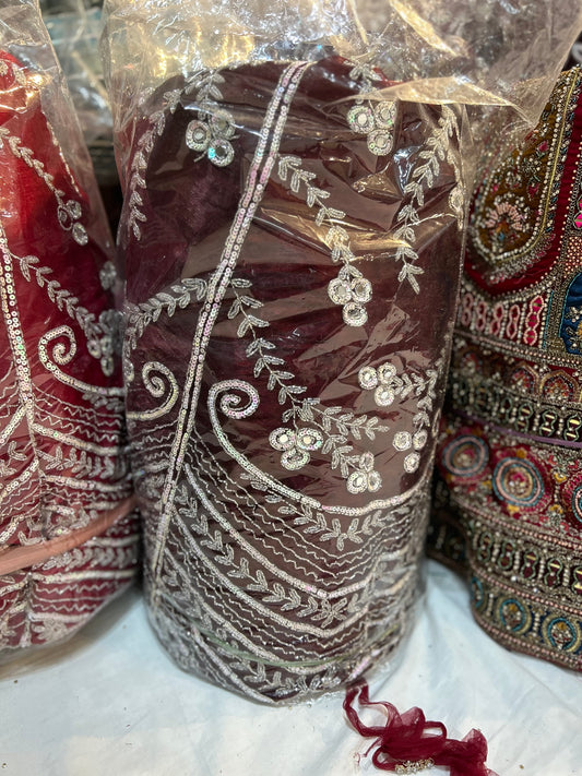 رهيبة الأرجواني البنفسجي ليهينجا