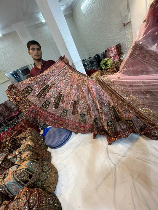 جميل الباستيل الوردي الظل الذوق ليهينغا