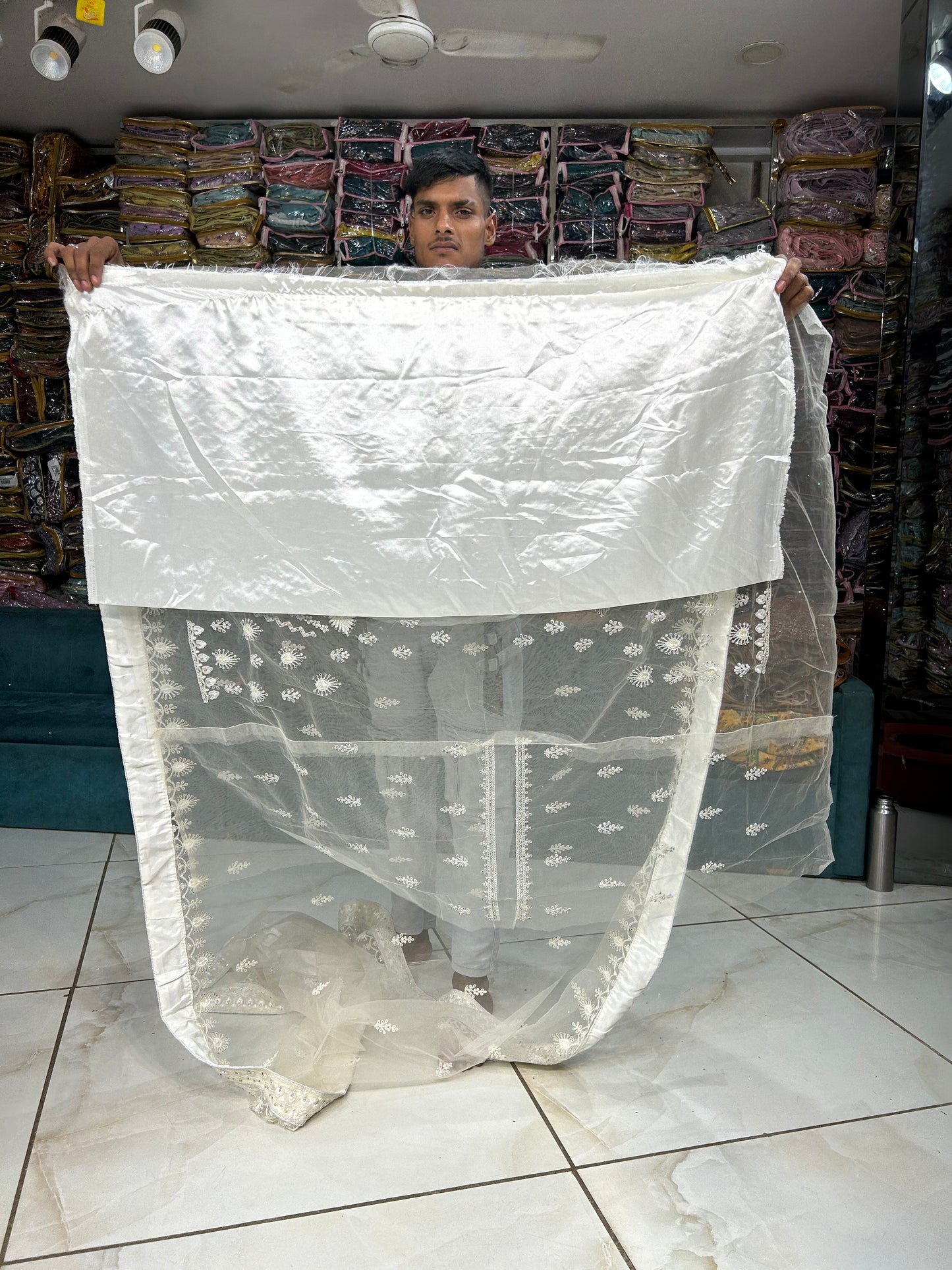Astonishing white Lehenga đ