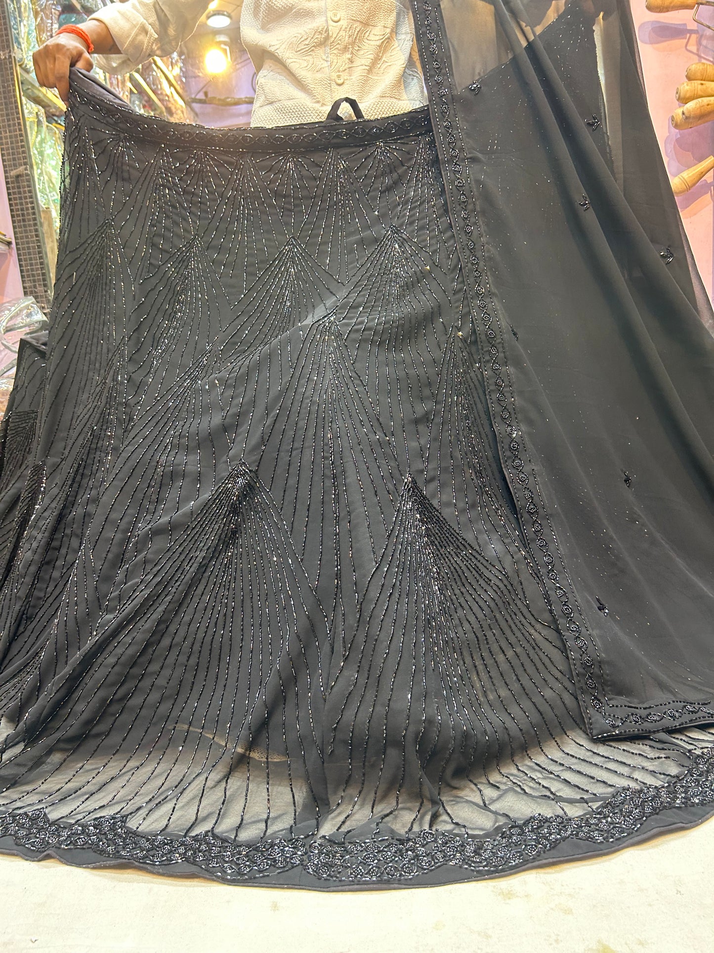 Fantástica lehenga negra
