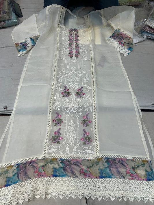 White superb Unstitched Suit 😍