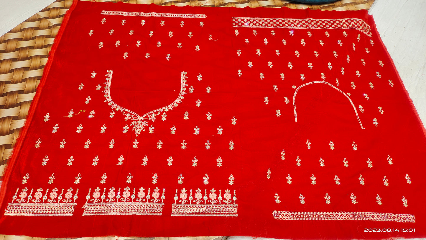 लाल दुल्हन लेहेंगा