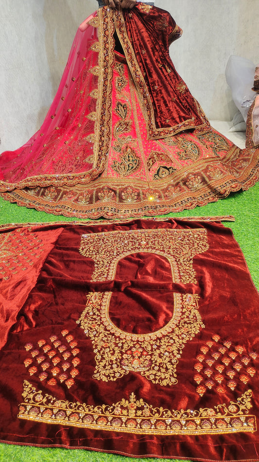 Blusa con corsé pesado Lehenga rosa