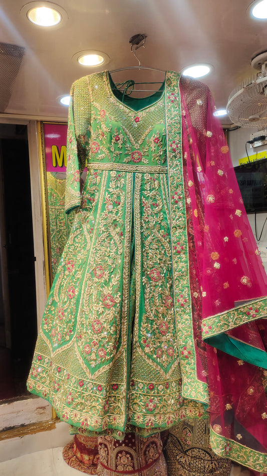 Beautiful Green Peplum long Dress Farshi Gaharara Pakistani Bridal Dress Muslim Special