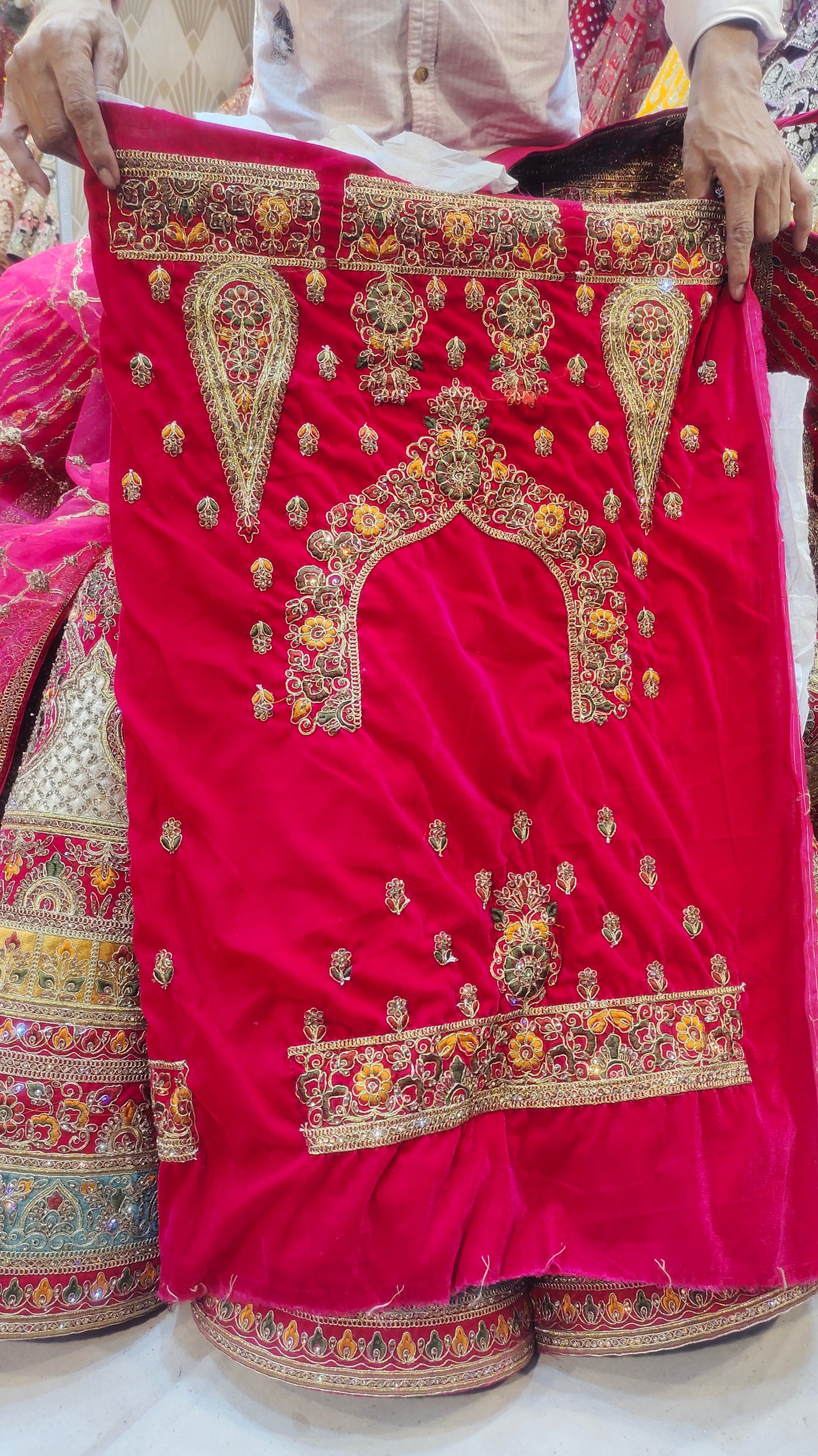 Hermosa lehenga