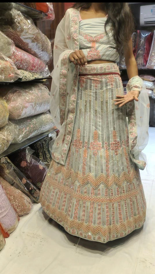 Designer LEHENGA
