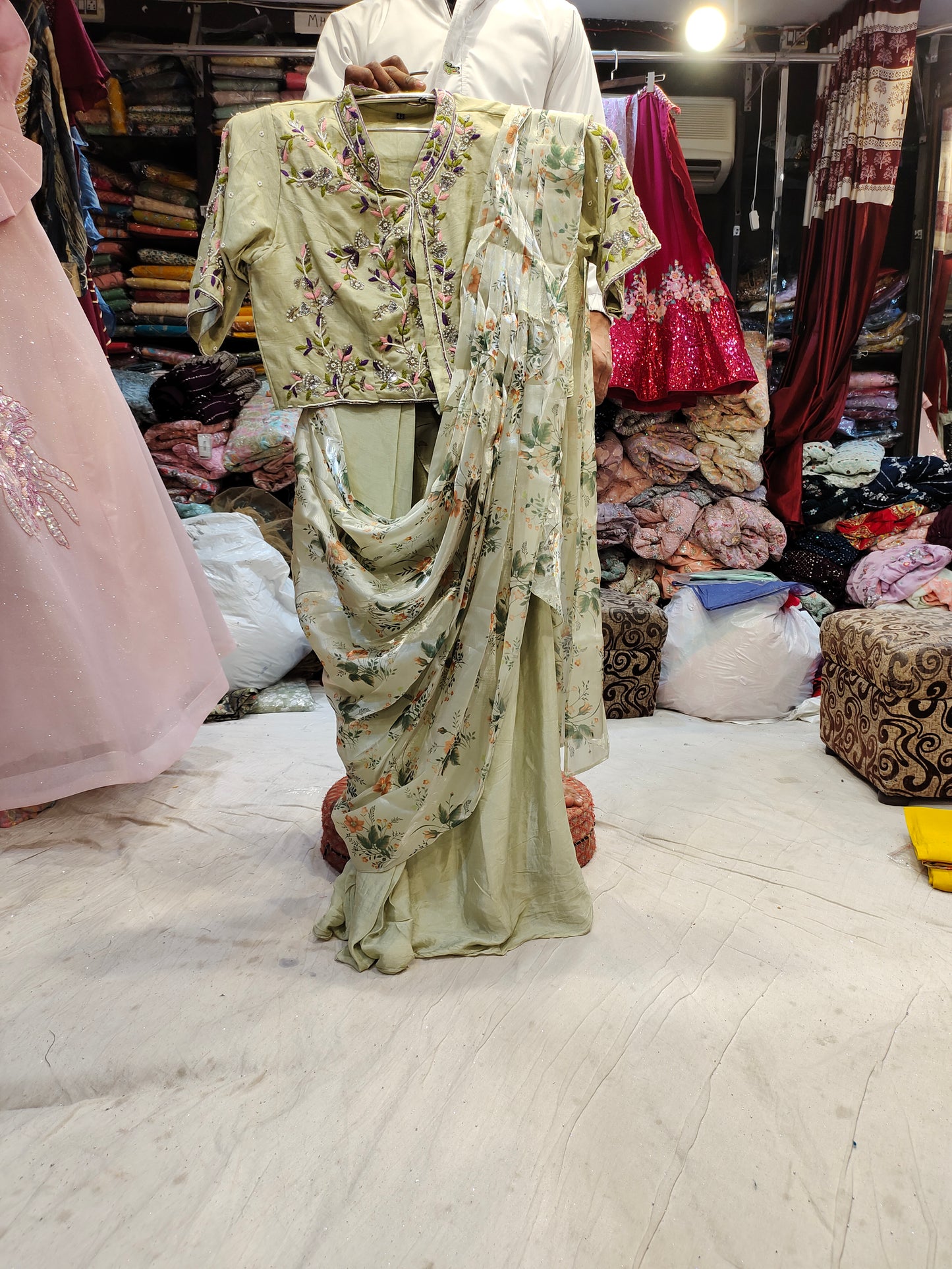 Extraordinary white Fancy Dress