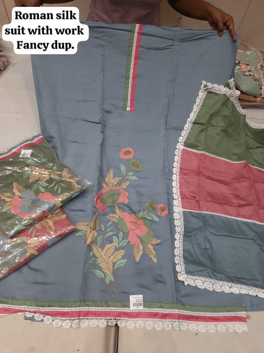 फूल प्रिंट रोमन रेशम महिलाओं महिलाओं के बिना सिले सलवार सूट पोशाक सामग्री (मुक्त आकार)