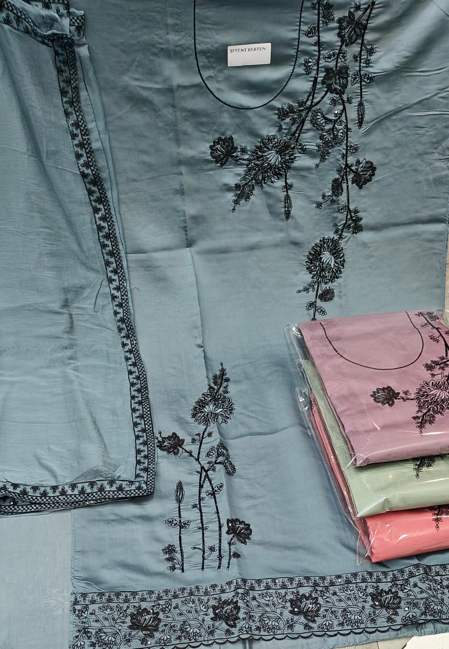 Attractive green blue Unstitched suit ( free size )