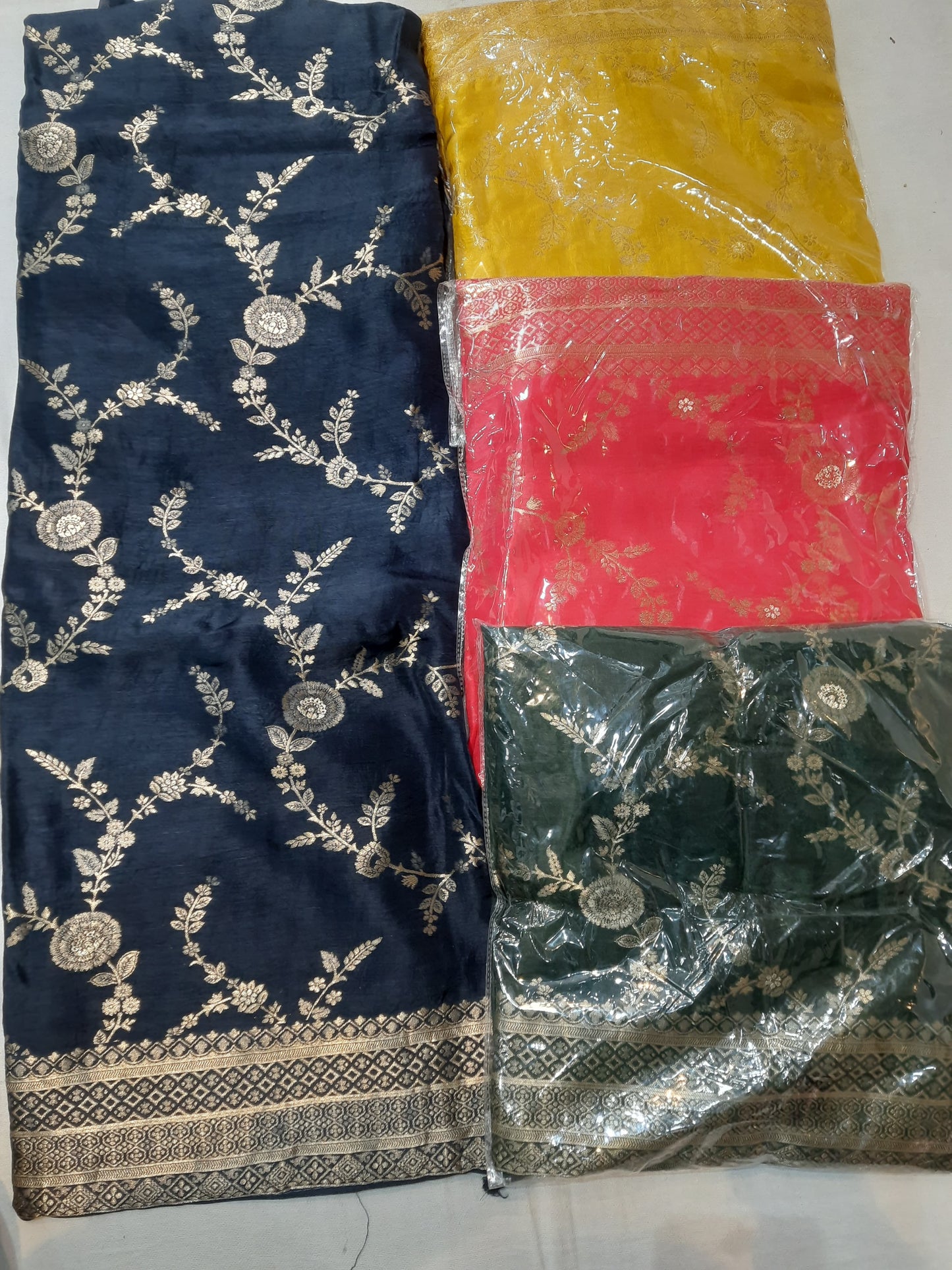 Fantastic navy blue Unstitched suit ( free size )