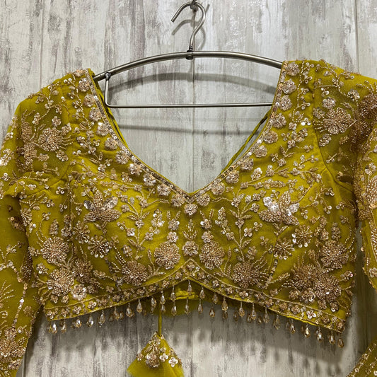 16 Kali Pleasing yellow haldi mehndi crop top Lehenga