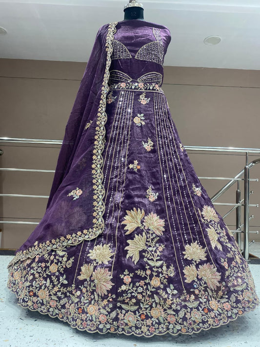 डिज़ाइनर वाइन फ्लोरल लेहंगा