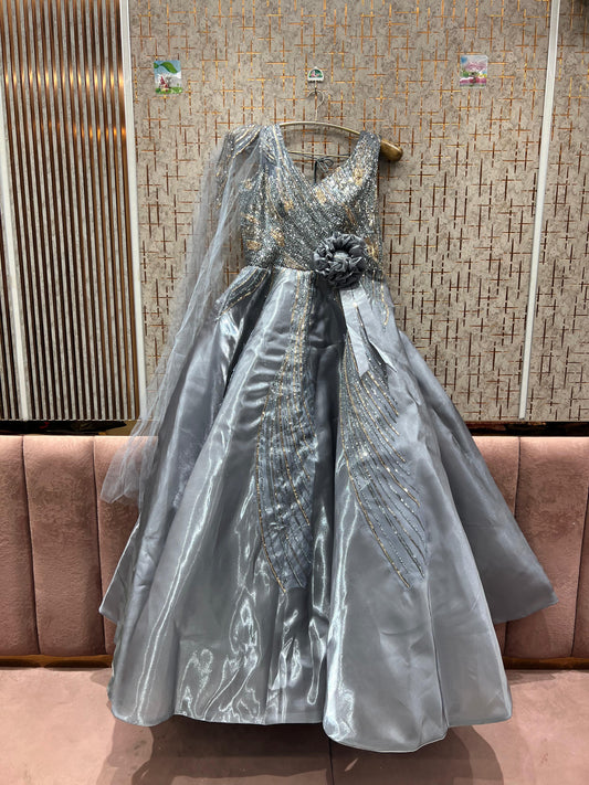 Fantastic floral grey gown