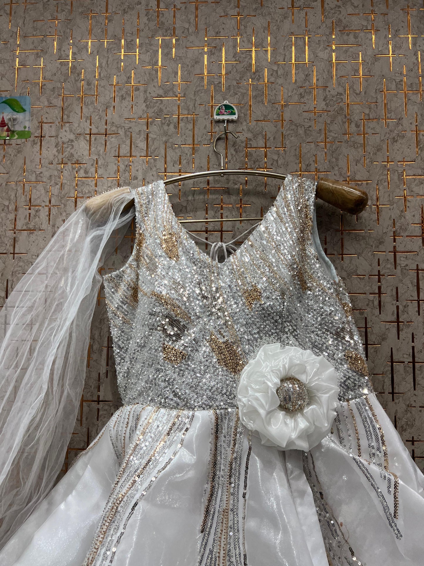 Fantastic floral grey gown