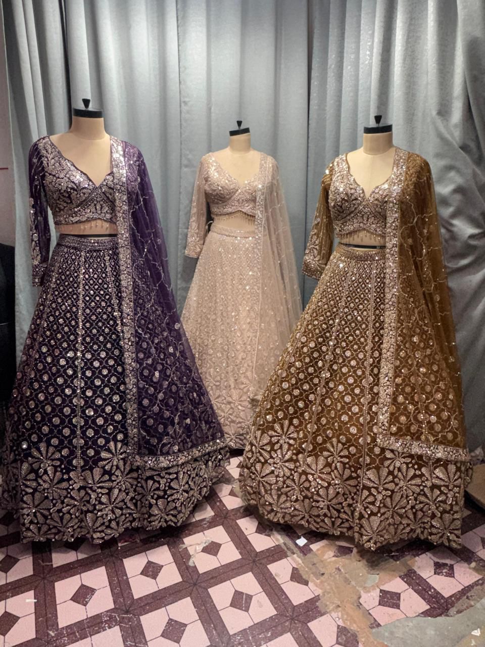 Lehenga con top corto color morado melocotón mostaza, ¡súper moderna y a la moda!