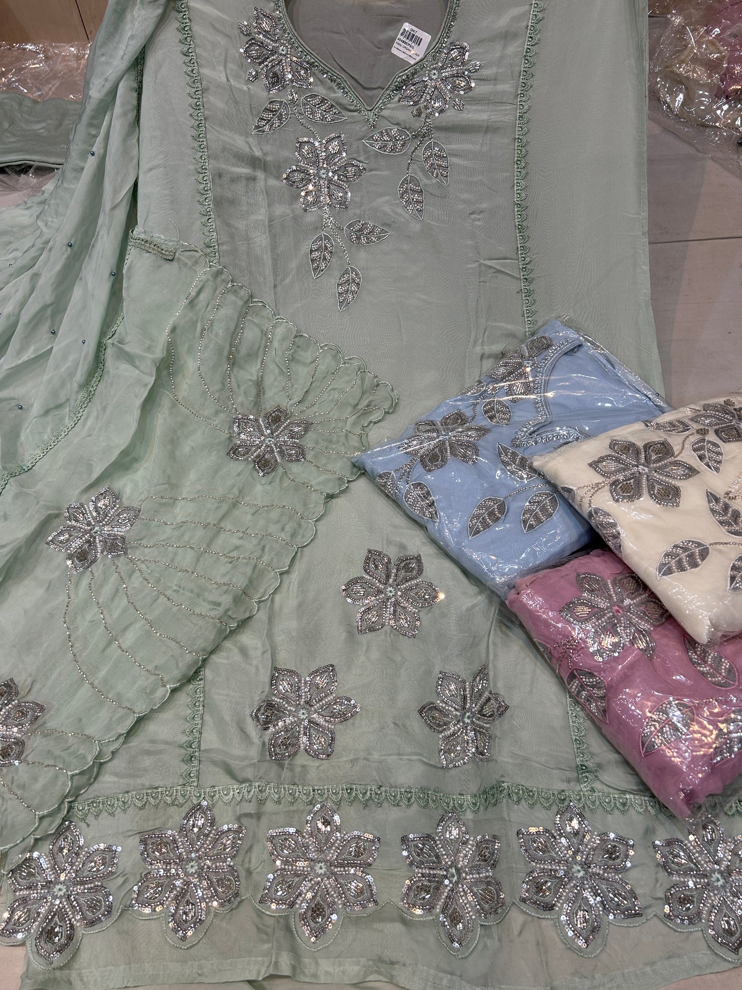 Pista Green handwork Unstitch Salwar suit (free size)