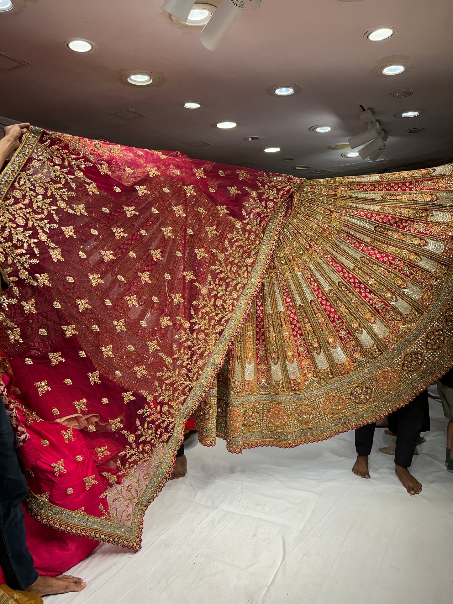 Gajab mutard Lehenga