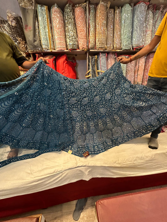 Preciosa lehenga azul