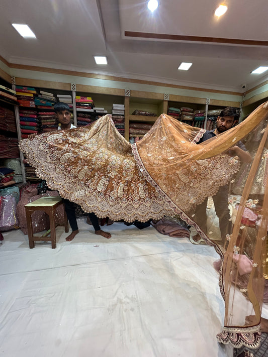 رهيبة برتقالية الخردل الطاووس ليهينغا