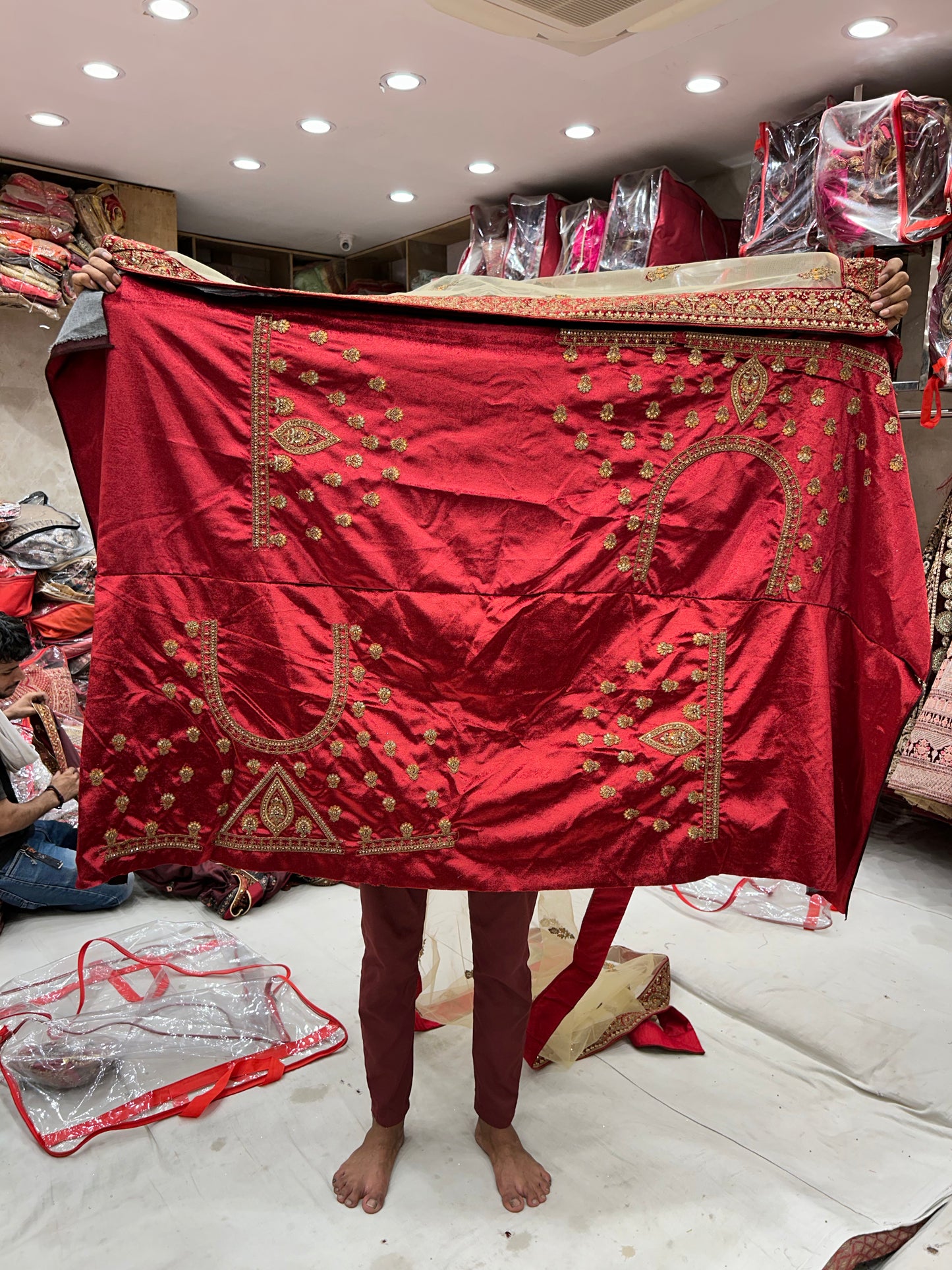 Fabulosa lehenga nupcial de duptta doble pesada