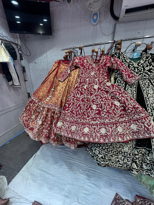 Beautiful Double shade ombrered Peplum long Dress Farshi Gaharara Pakistani Bridal Dress Muslim Special