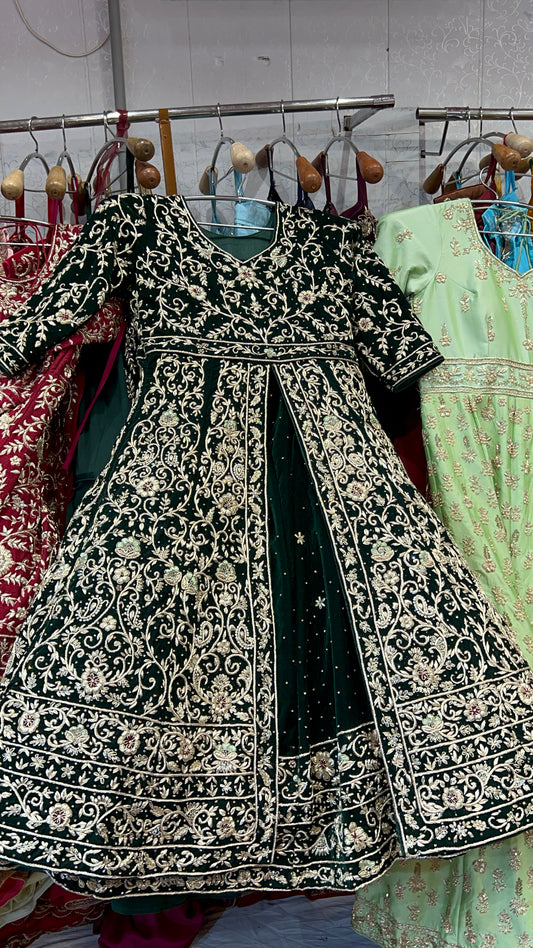 Tremendous green Peplum long Dress Farshi Gaharara Pakistani Bridal Dress Muslim Special