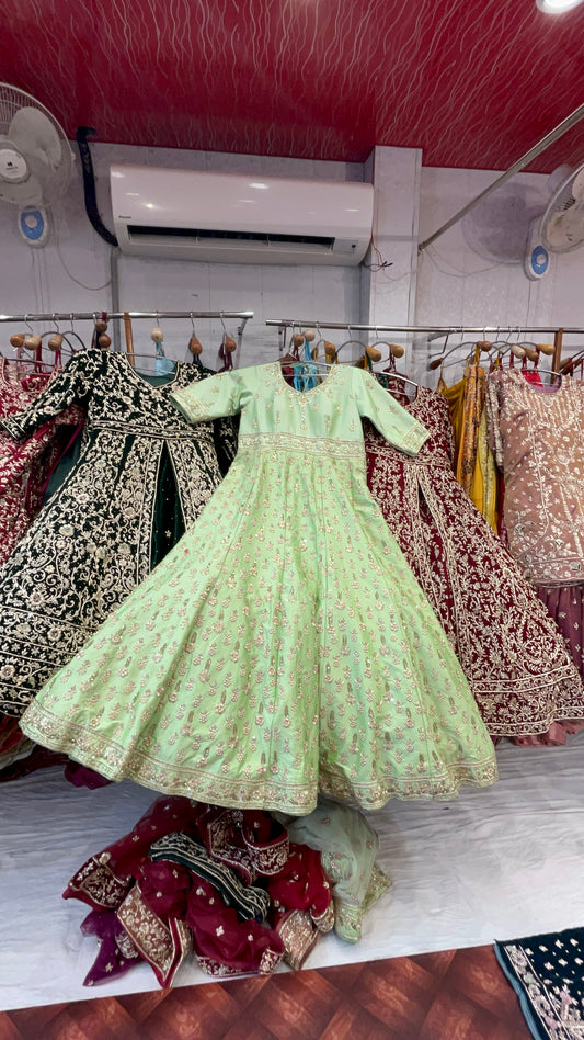 Fantastic green Peplum long Dress Farshi Gaharara Pakistani Bridal Dress Muslim Special