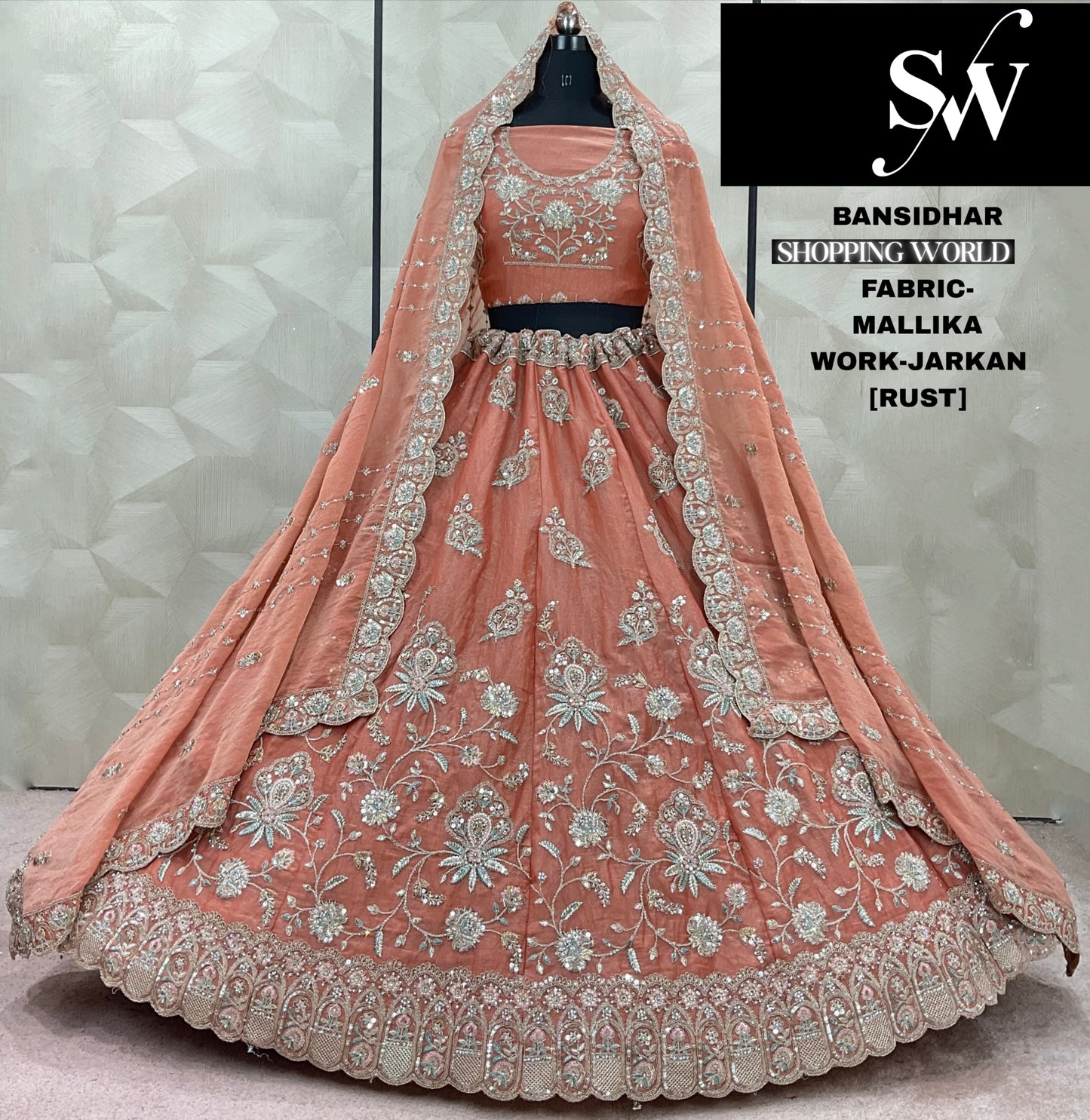 Fantástico lehenga verde Jarkan Malika