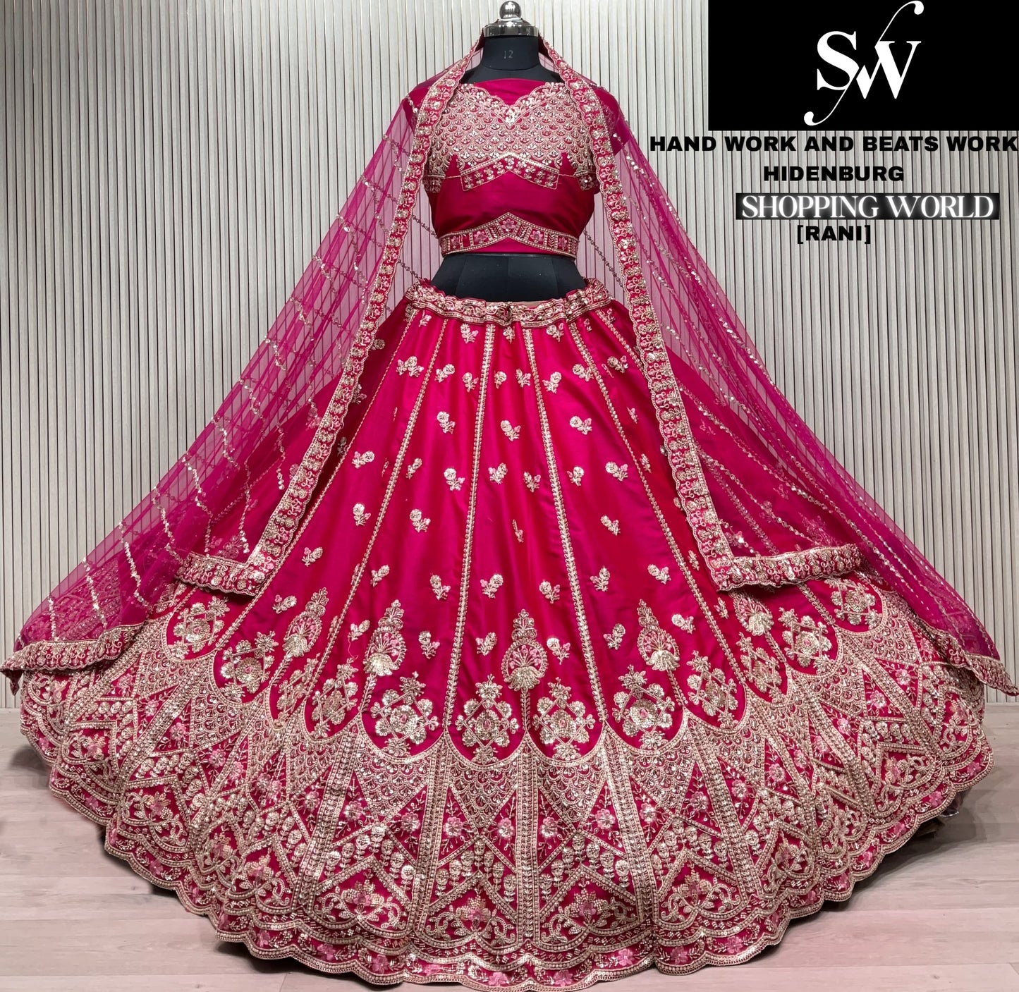 कुछ अलग, लाल रंग का हैंडवर्क वाला लेहंगा