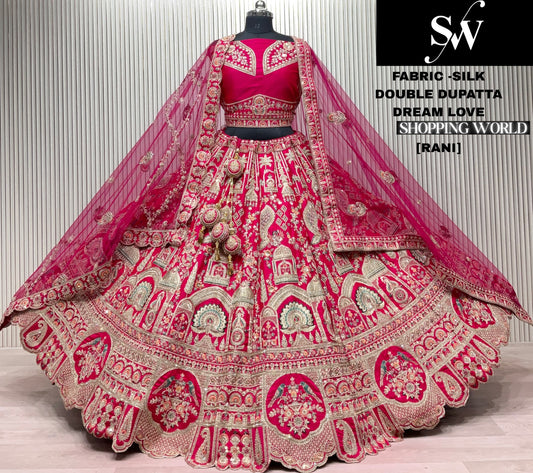 मनमोहक रानी गुलाबी रंग का सिल्क डबल दुपट्टा लहंगा