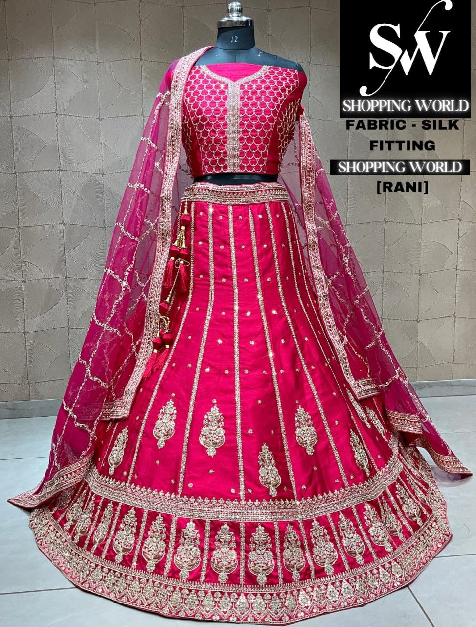 Impresionante lehenga nupcial con sabyasachi en tono rosa rani