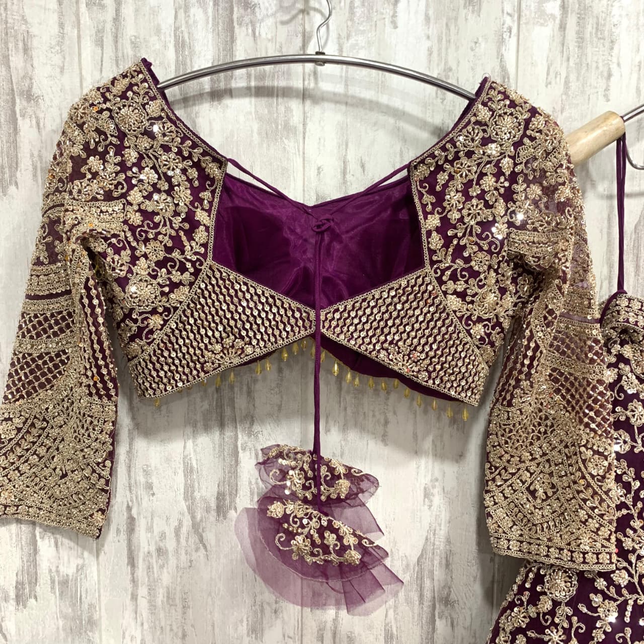 Impresionante top corto naranja Lehenga