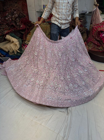 गुलाबी डिजाइनर लहंगा