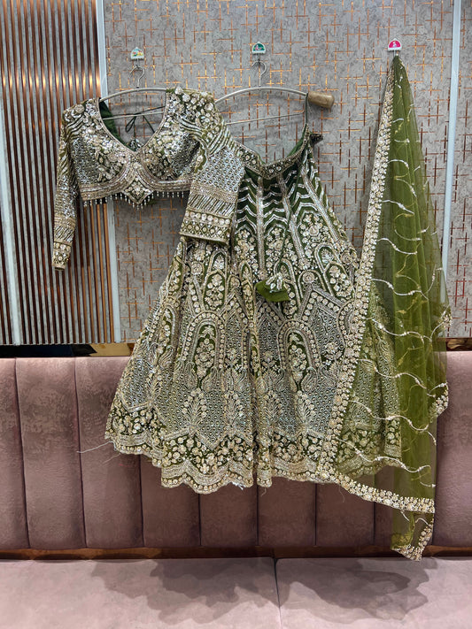 Mehndi’s greenCrop top Lehenga