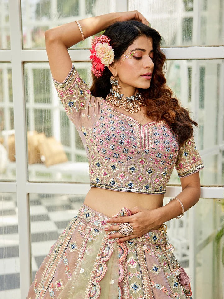 PDP Satén Lentejuelas bordado Semi-Cosido Lavanda mutli color Mehendi Verde Lehenga choli