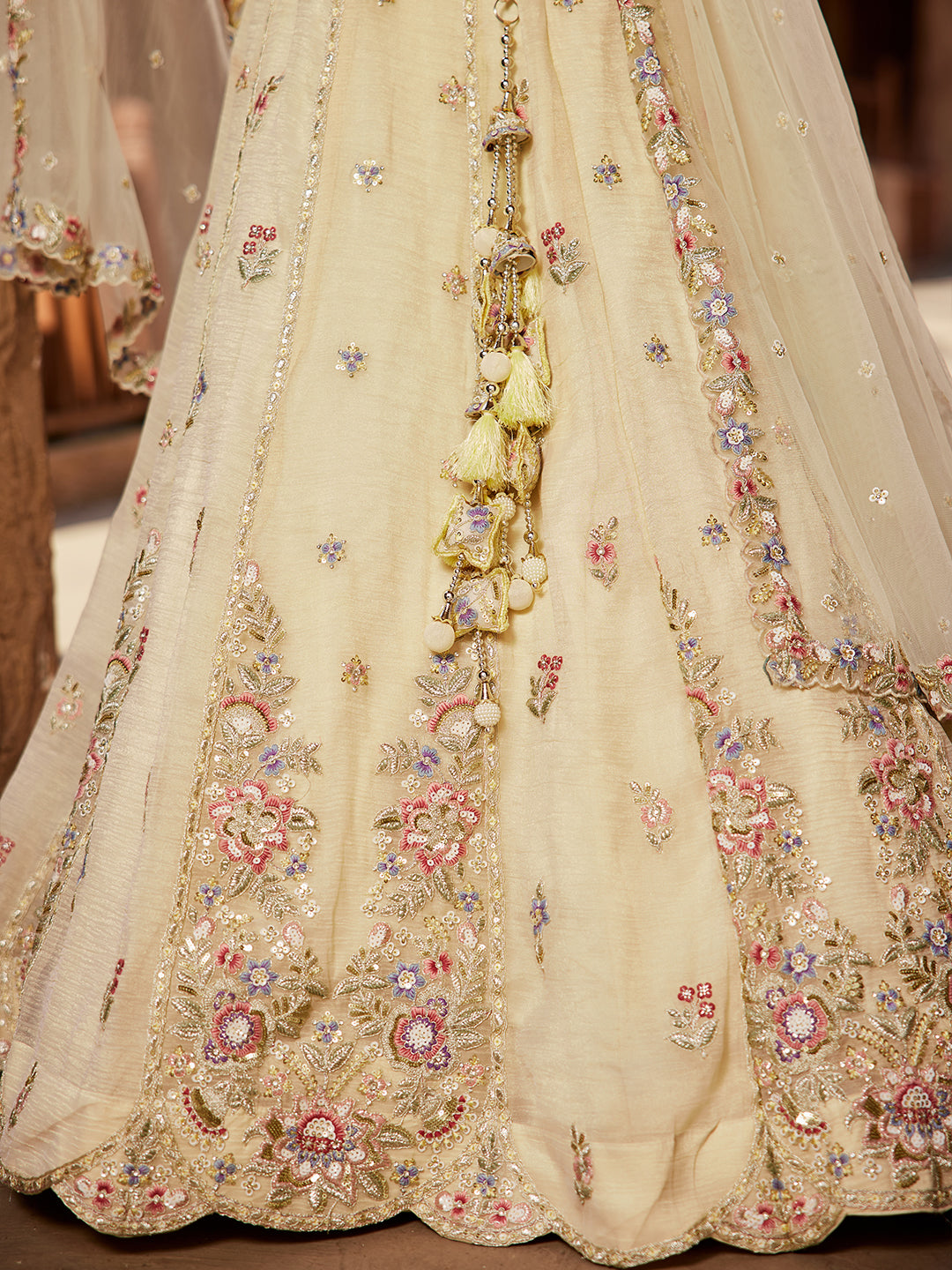 Engaging off white lehenga
