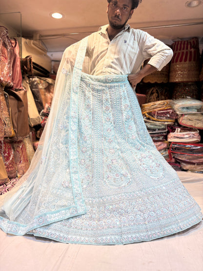 Agradable lehenga azul cielo