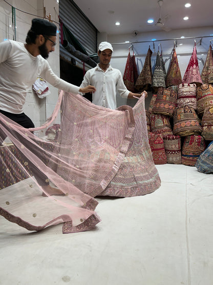 الطفل الوردي jhumka lehenga