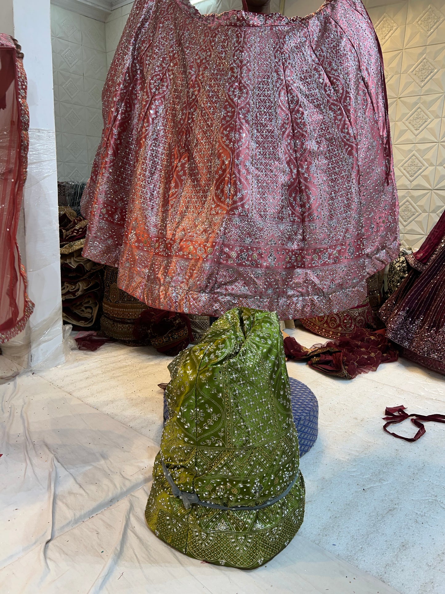 lehenga الوردي المذهل