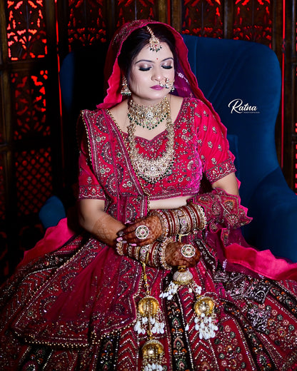 الساحرة الوردي الداكن الثقيل ليهينجا (عميل سعيد)