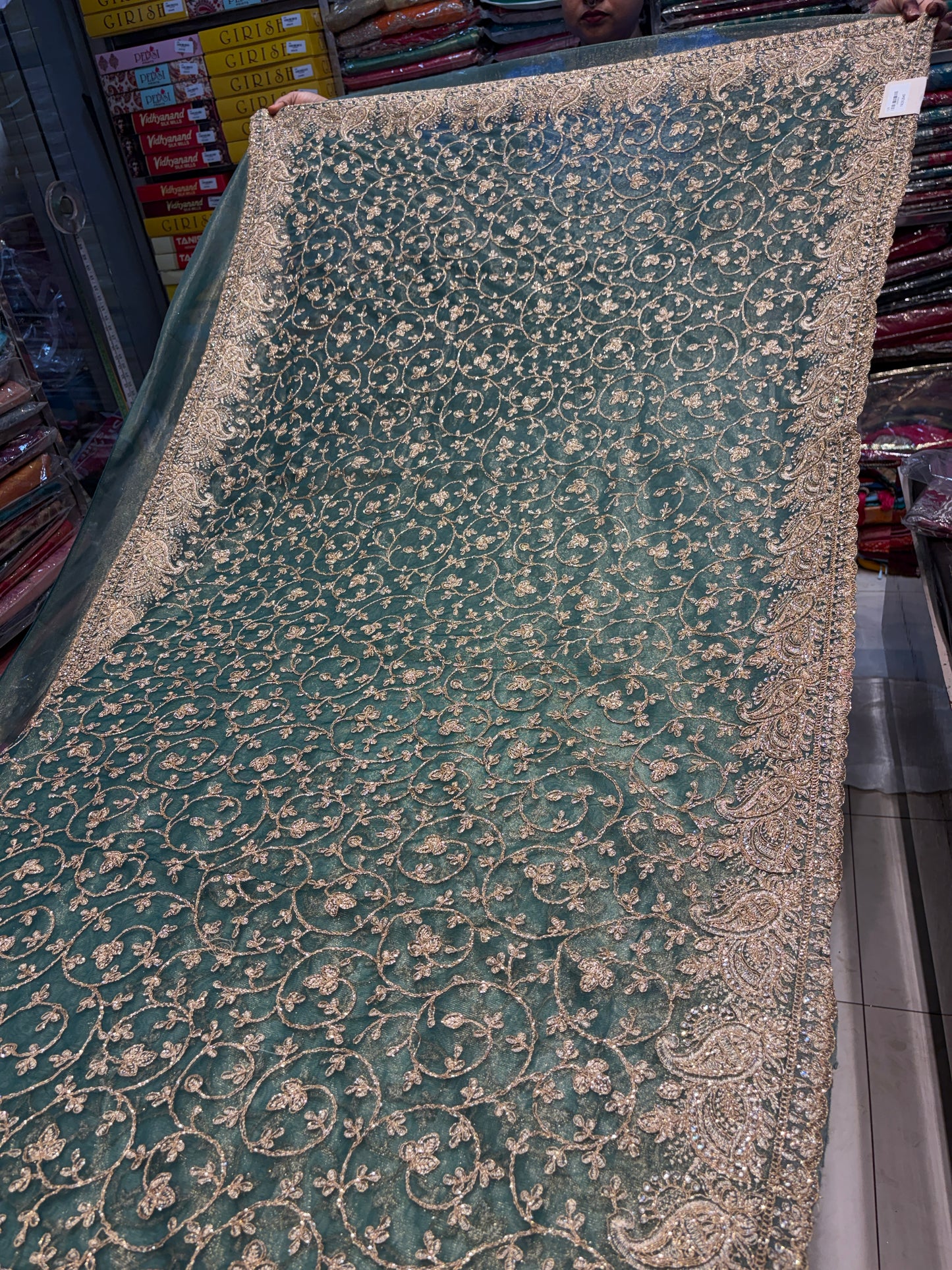 Engaging Rama blue saree