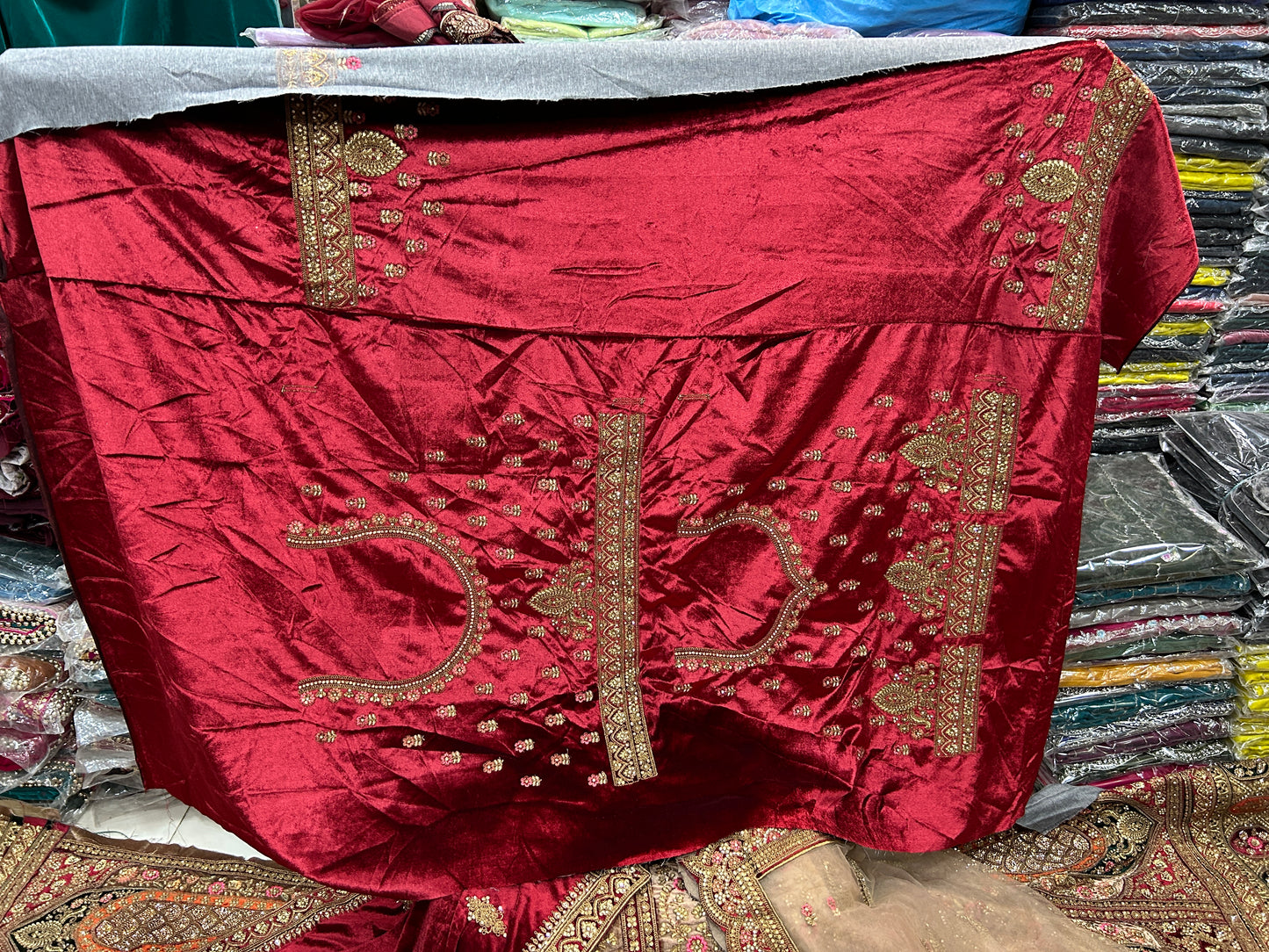 مدهش العاج المارون مزدوج دوبتا ليهينجا