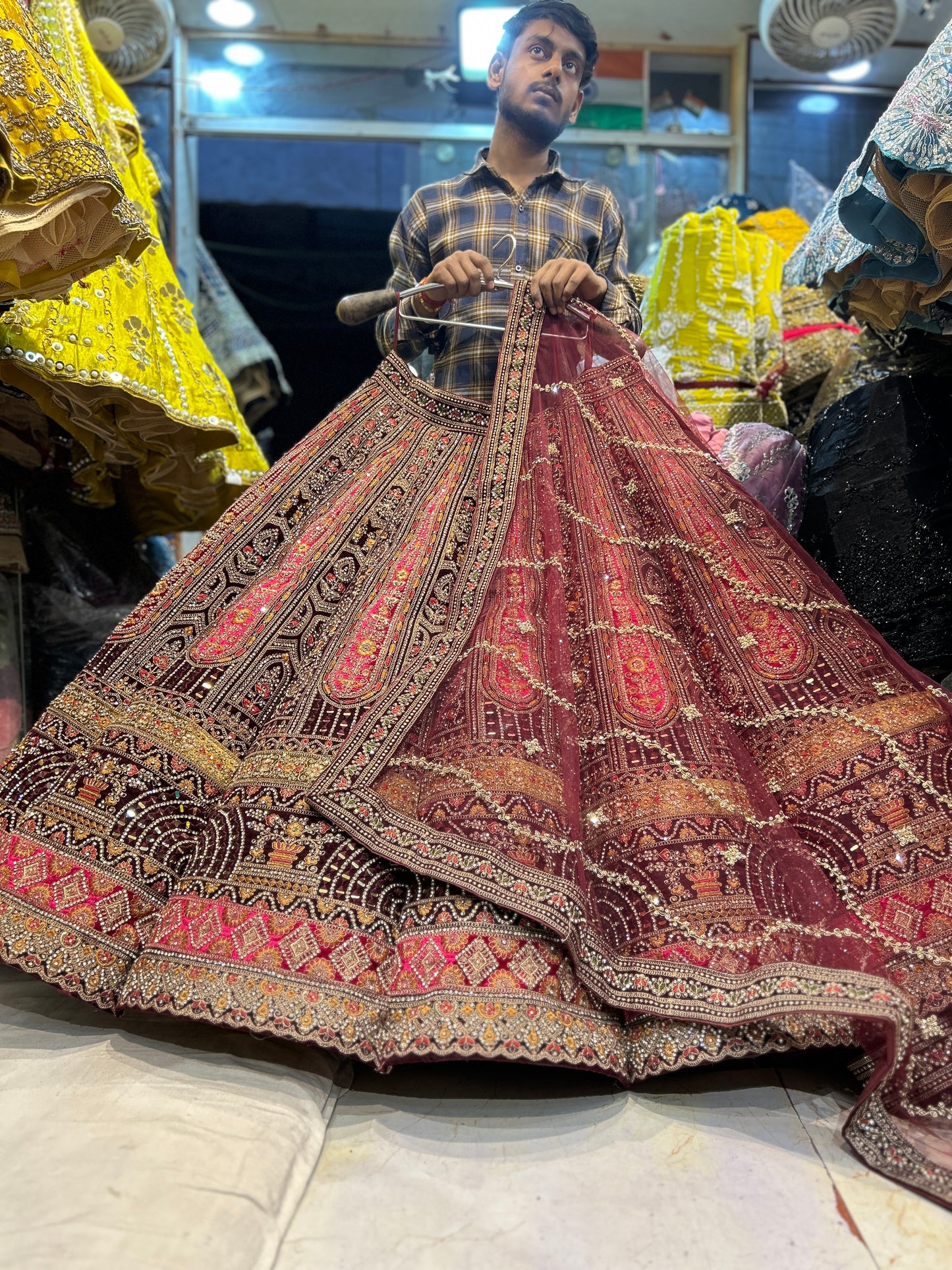 Elegant maroon ball bridal lehenga❤️