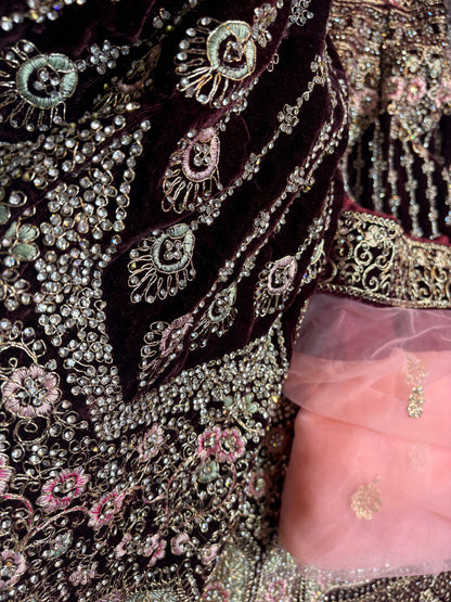 Khoobsurat maroon Jhumka bridal Lehenga