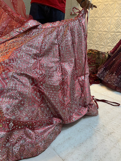 lehenga الوردي المذهل