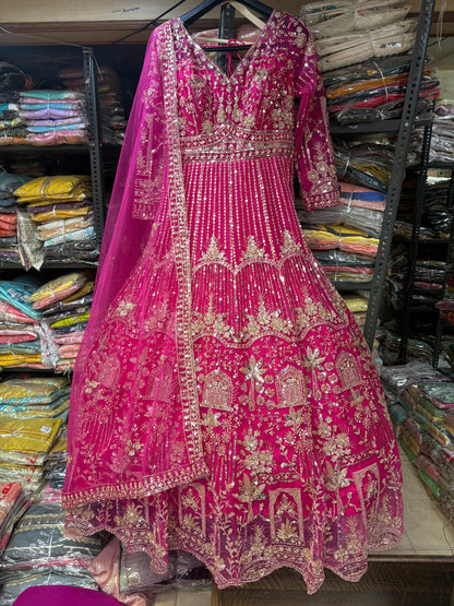 Khoobsurat Hot pink Farshi garara muslim Bride Special Dress