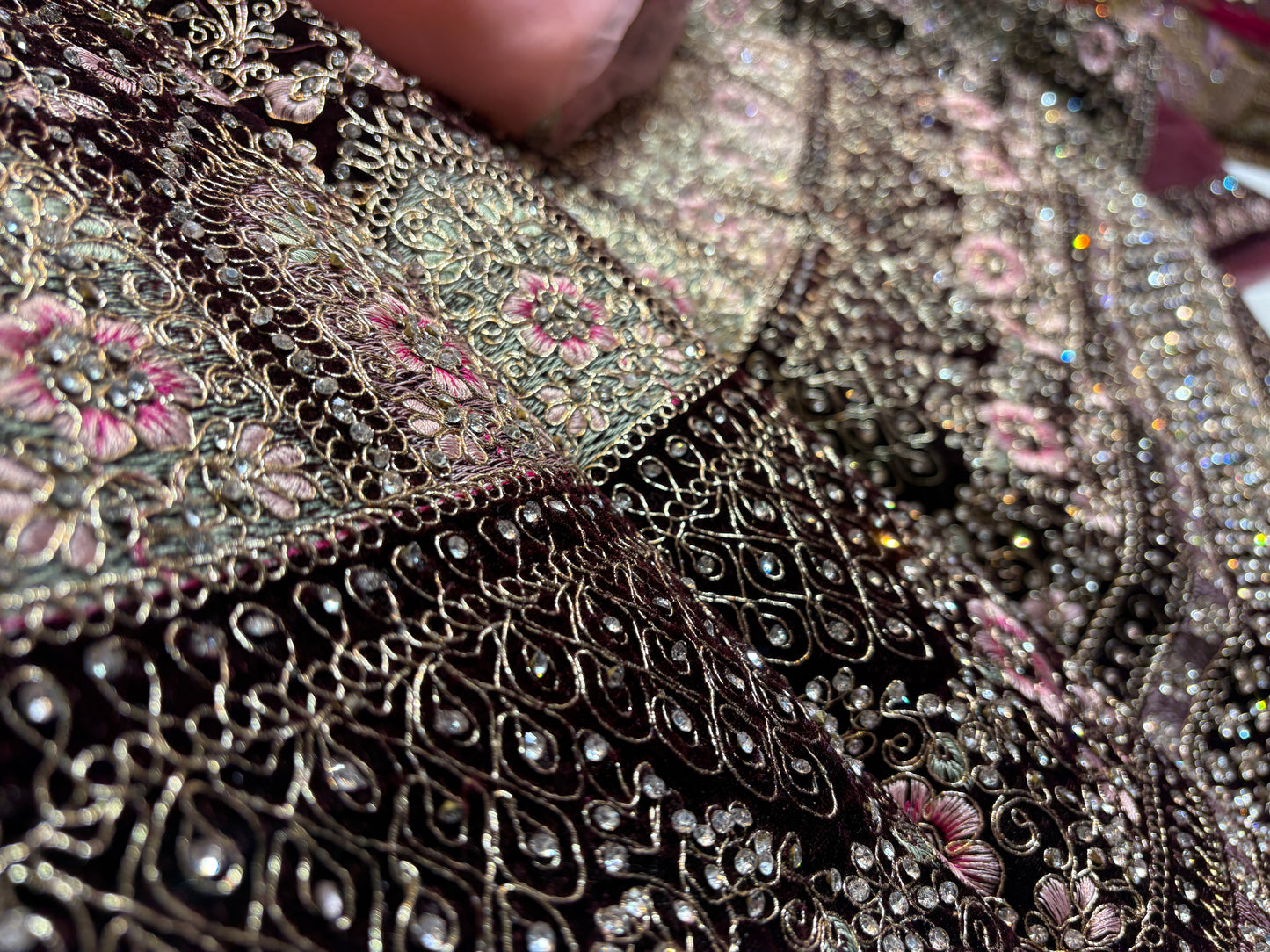 Khoobsurat maroon Jhumka bridal Lehenga