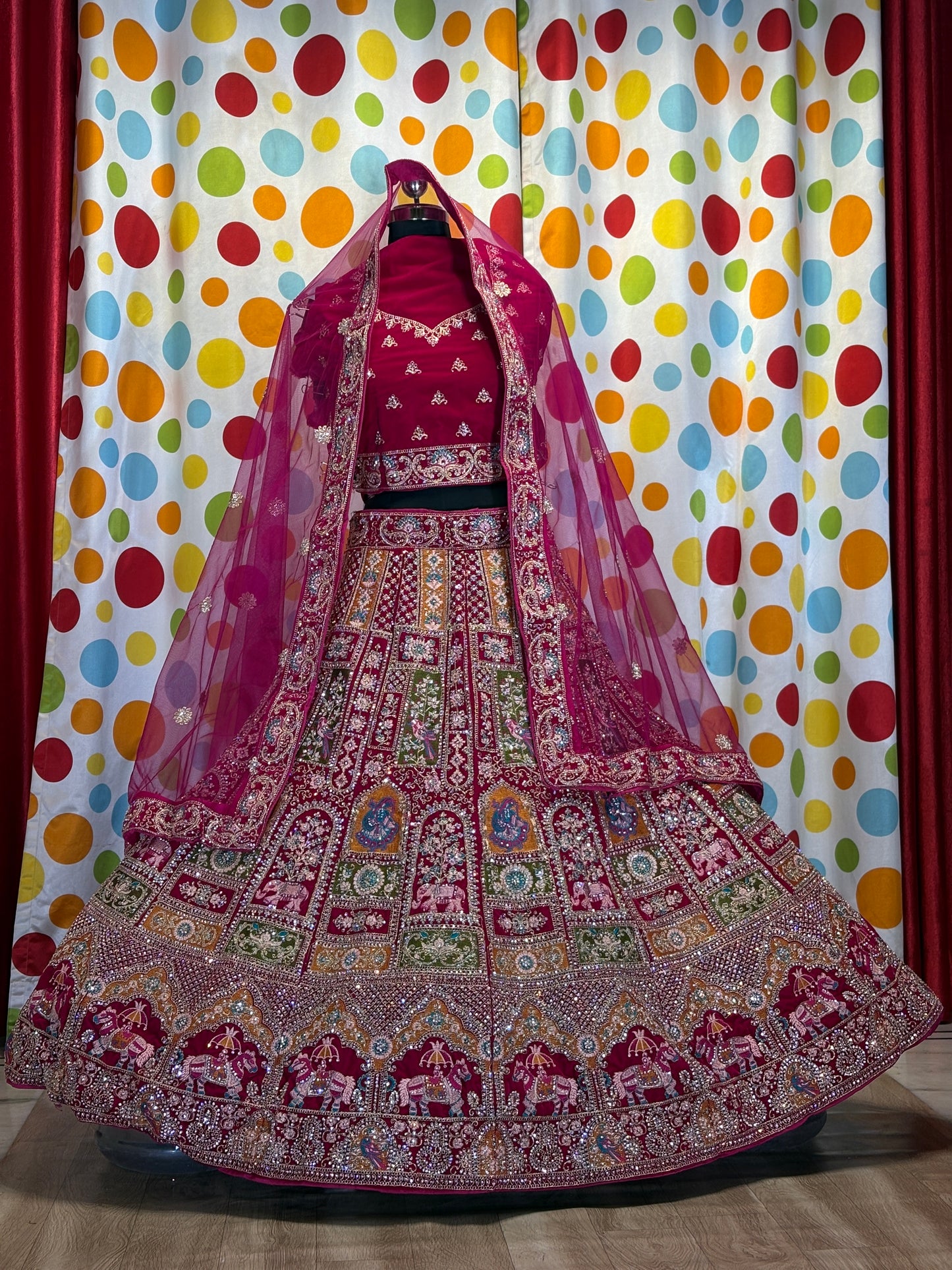Stunning red rani Rajwada bridal Lehenga