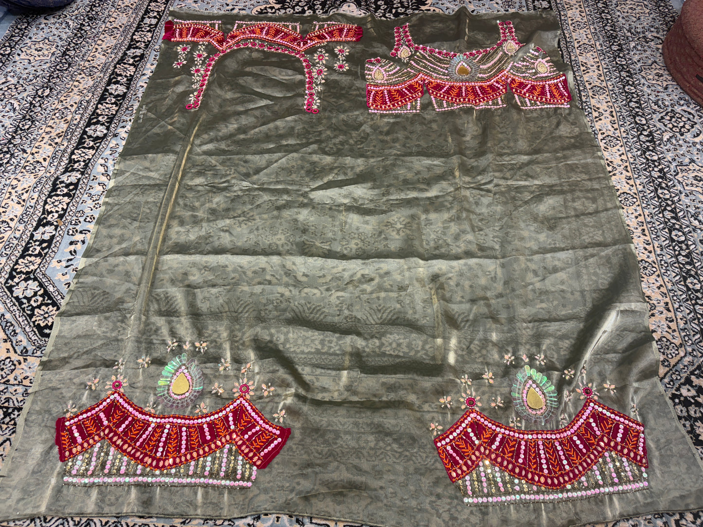 Increíble lehenga verde