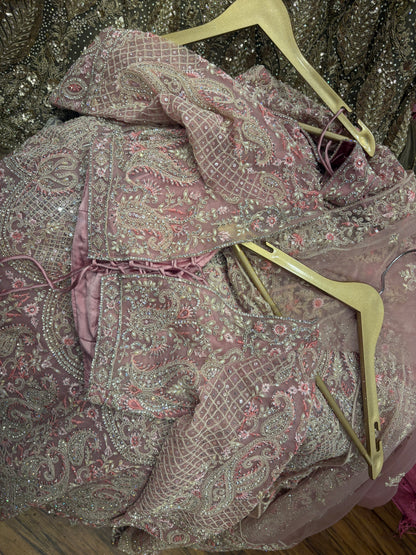 Encantador top corto rosa Lehenga